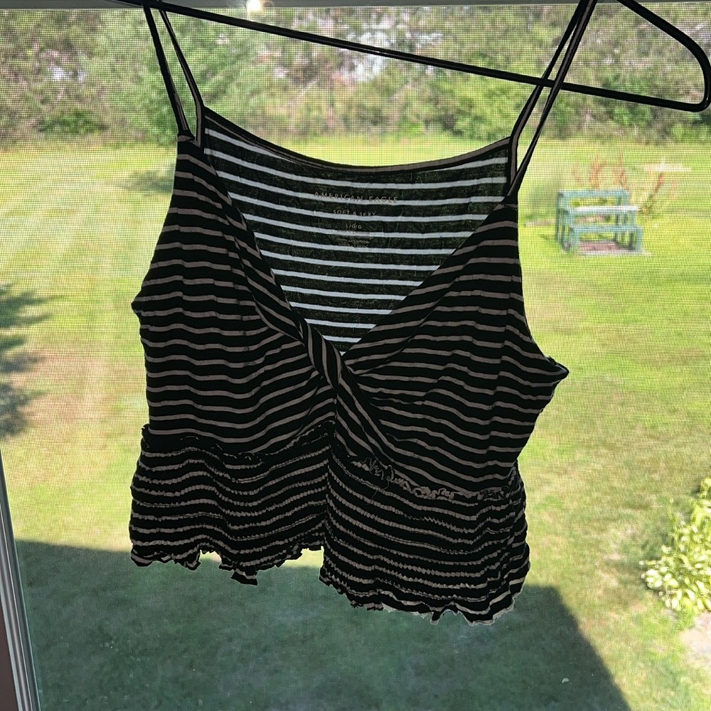 Large AE Soft&Sexy cropped tank